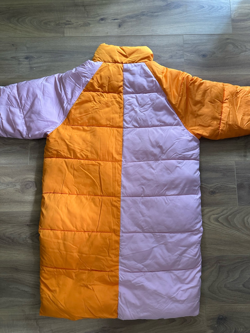 ICHI - PUFFER JACKET IN PINK AND ORANGE - Picture 5 of 7